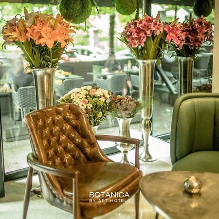 Hotel Botanica Belgrade Exterior photo