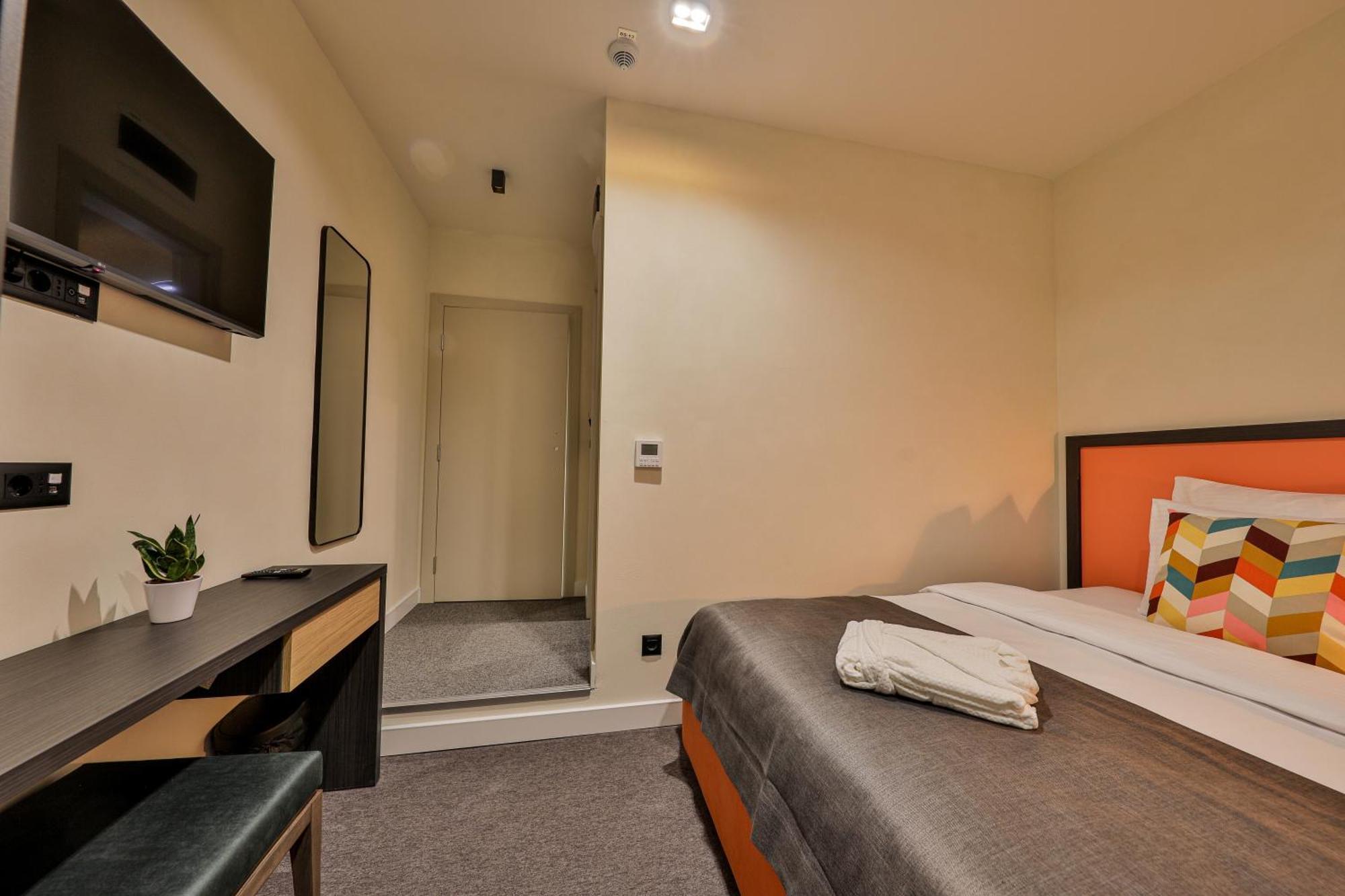 Hotel Botanica Belgrade Room photo