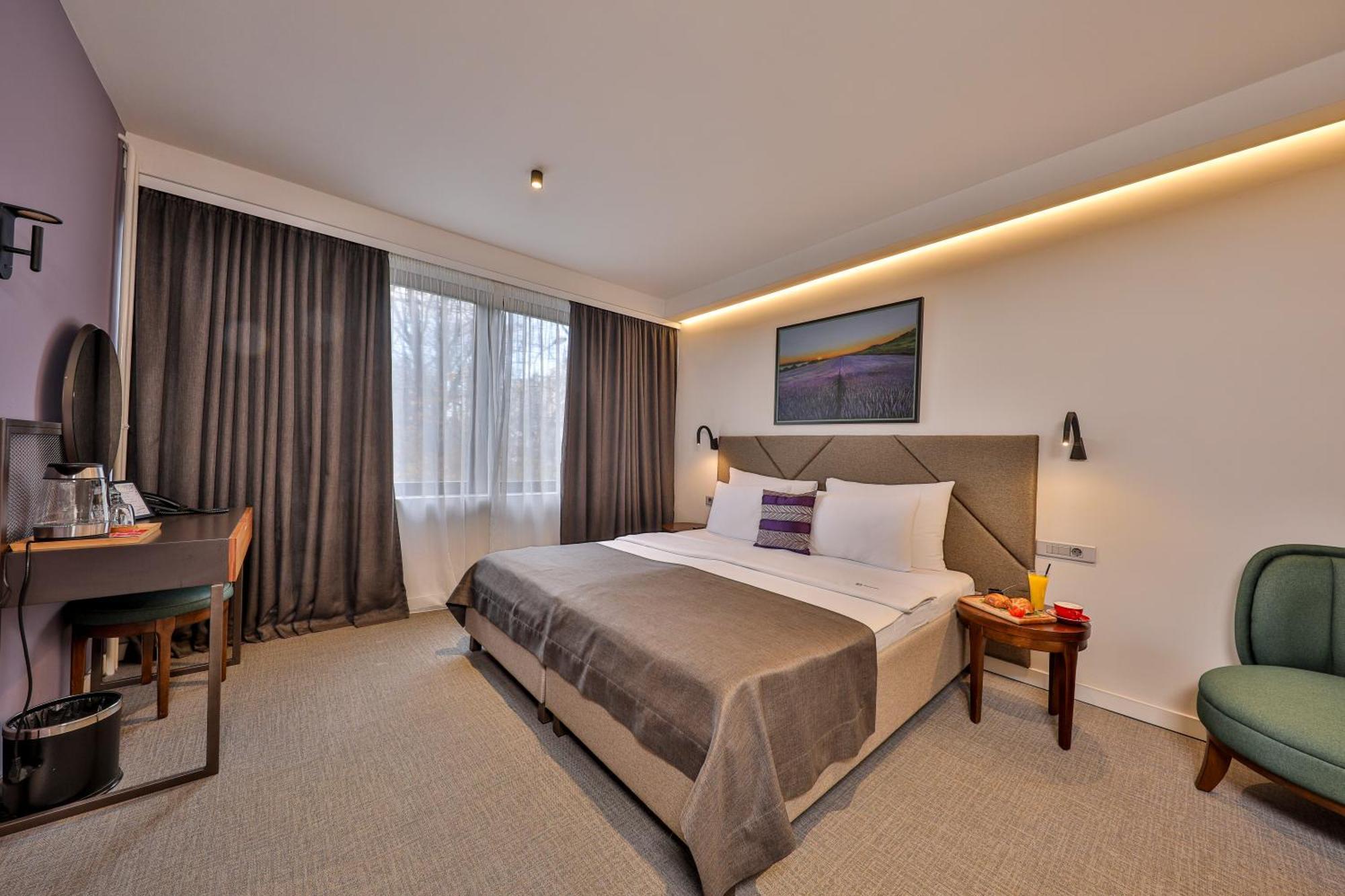 Hotel Botanica Belgrade Exterior photo