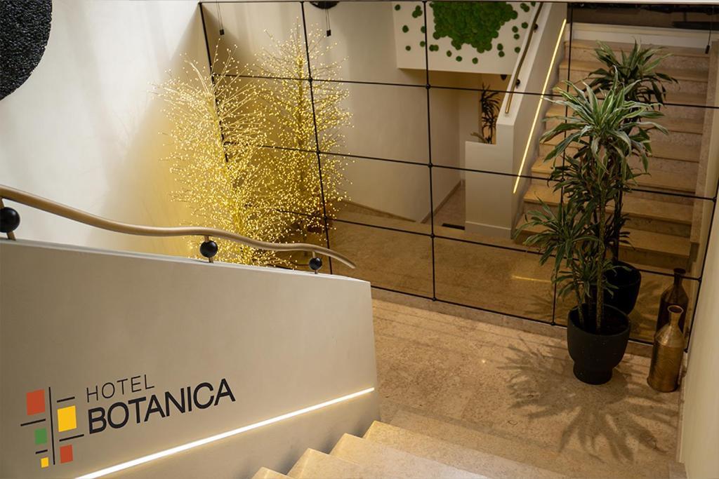 Hotel Botanica Belgrade Exterior photo